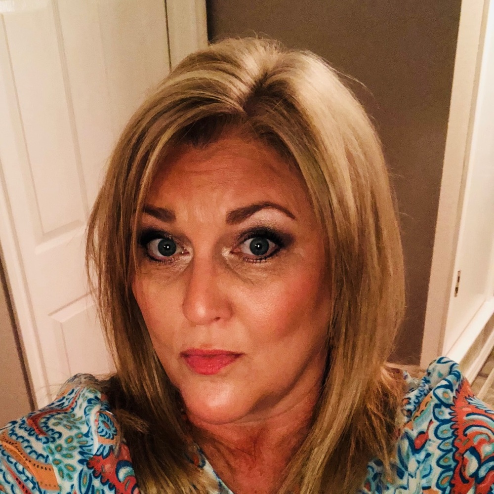 Meet your Posher, Kim